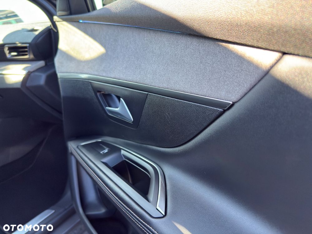 Peugeot 5008 1.5 BlueHDi GT S&S EAT8 - 25