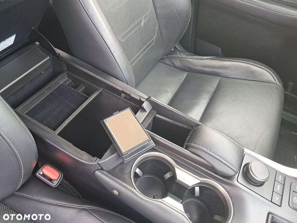 Lexus NX 300h Comfort AWD - 25