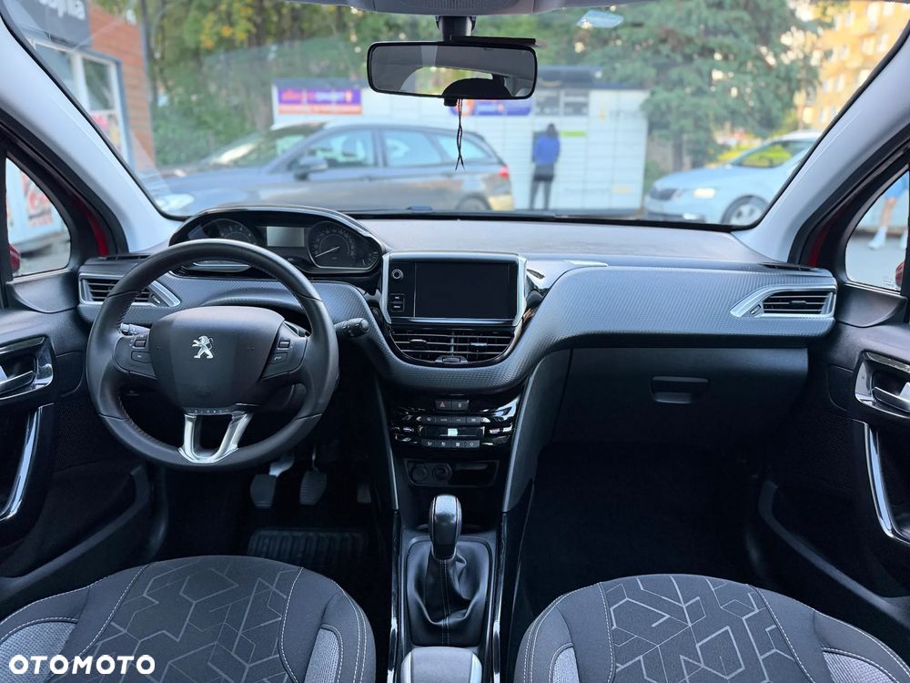 Peugeot 2008 1.2 Pure Tech Active - 32