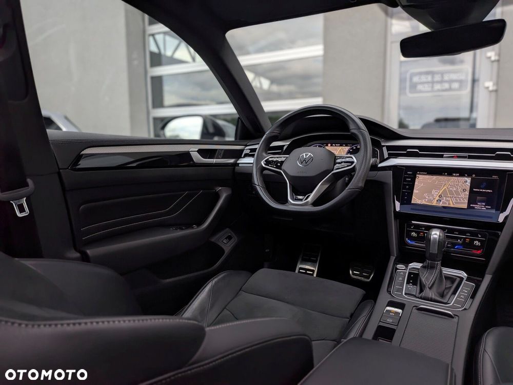 Volkswagen Arteon Shooting Brake - 16