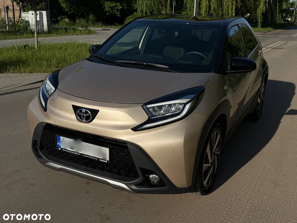 Toyota Aygo X 1.0 VVT-i Executive CVT - 8