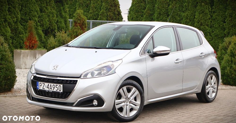 Peugeot 208 - 9