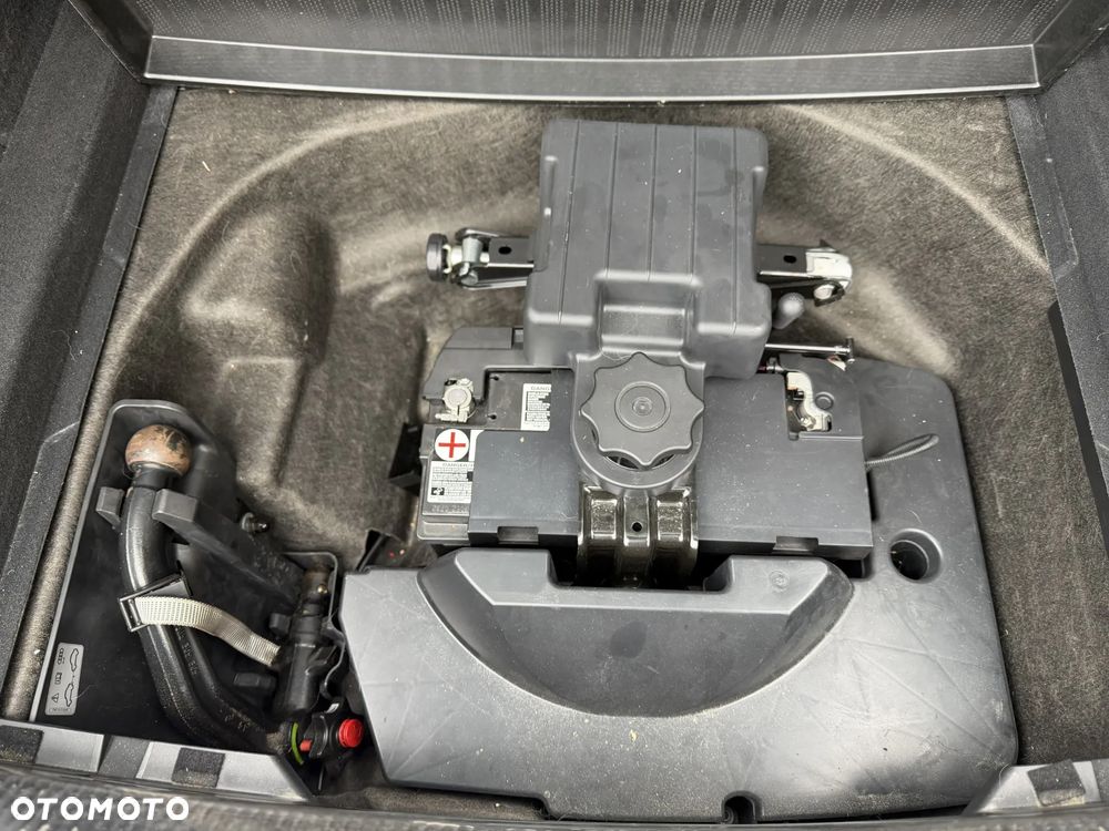 Audi A4 Avant 2.0 TDI Multitronic - 9