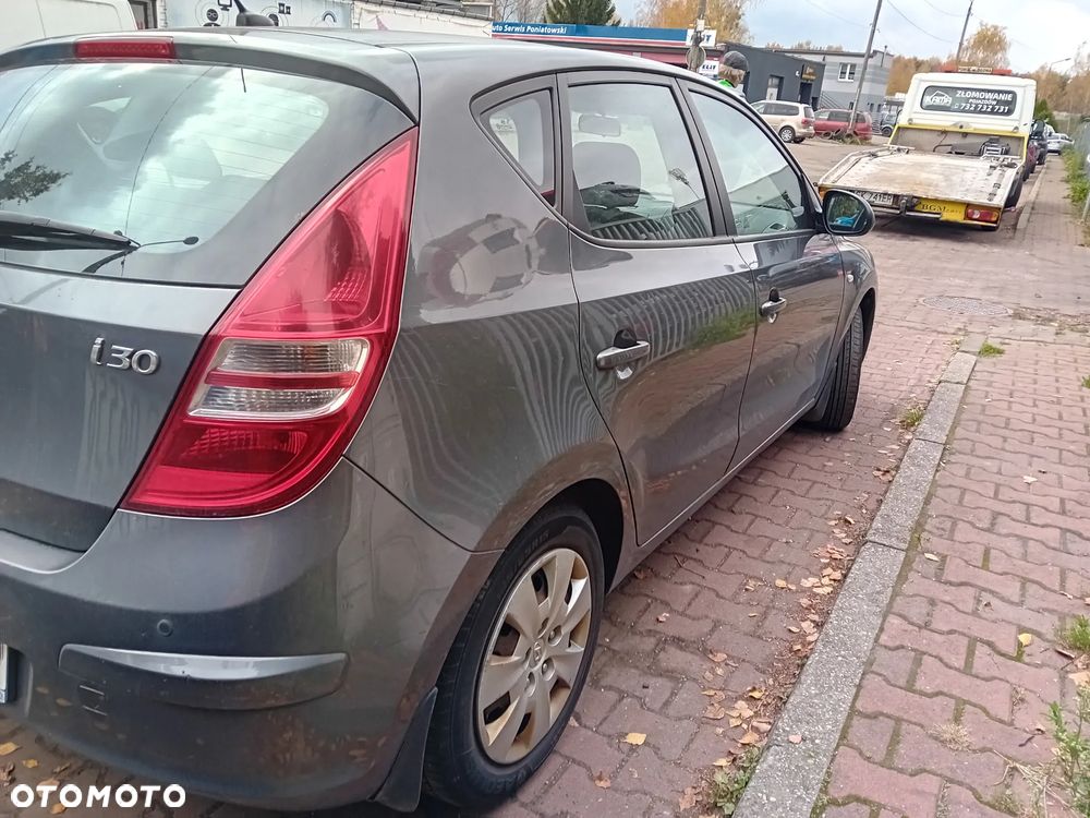*HYUNDAI I30 SW* Samochód na części - 7
