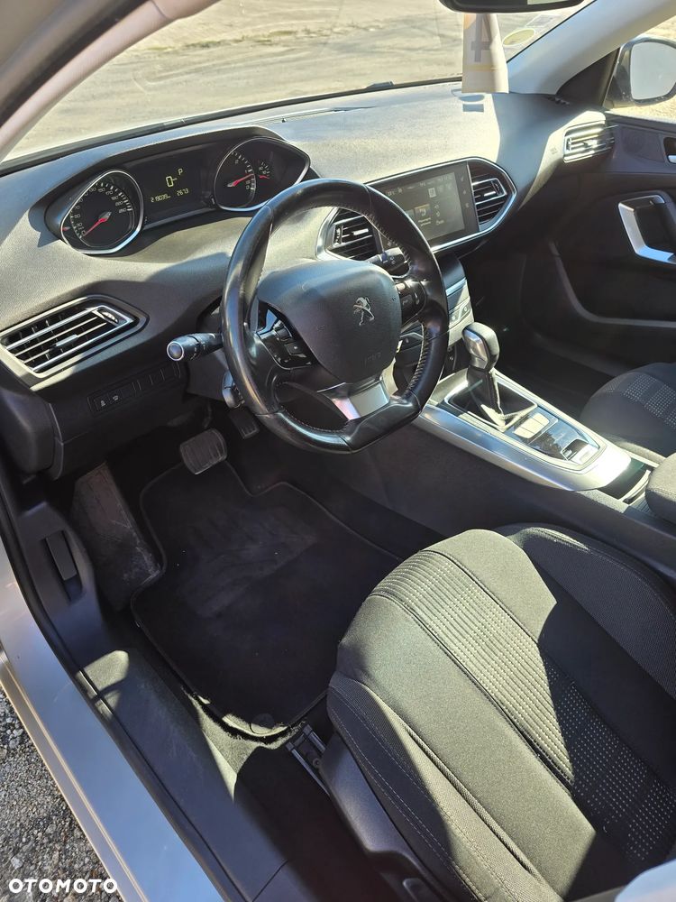 Peugeot 308 - 11