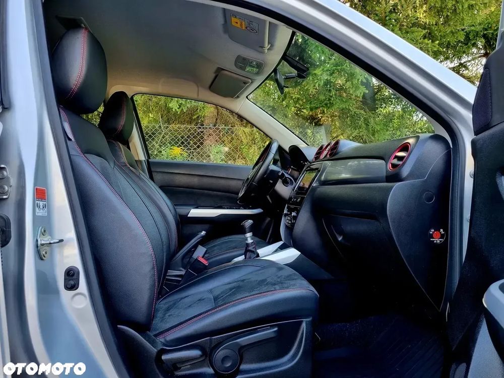 Suzuki Vitara 1.4 Boosterjet Premium 2WD - 13