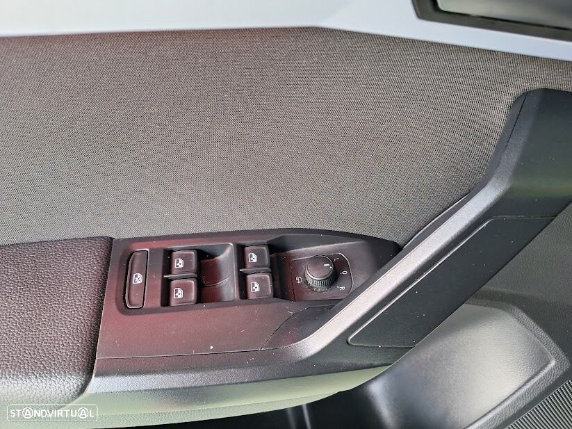 SEAT Arona 1.0 TSI FR - 12