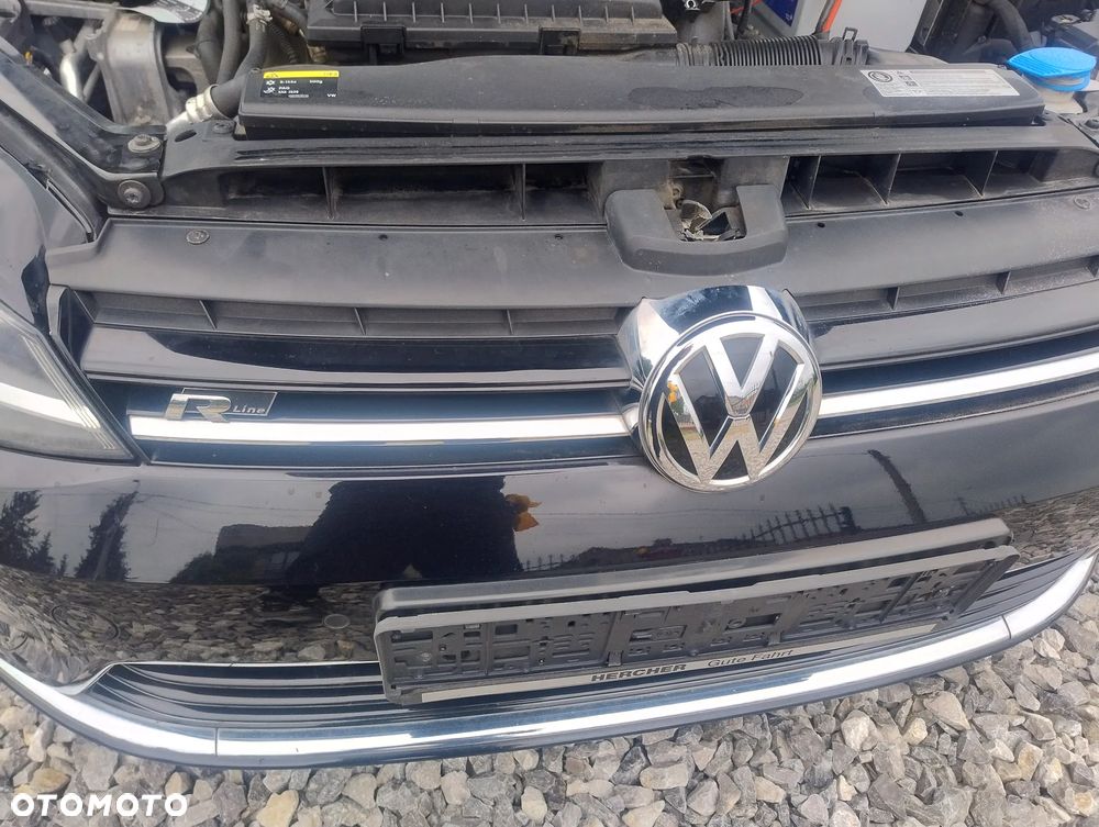 Volkswagen Golf - 8