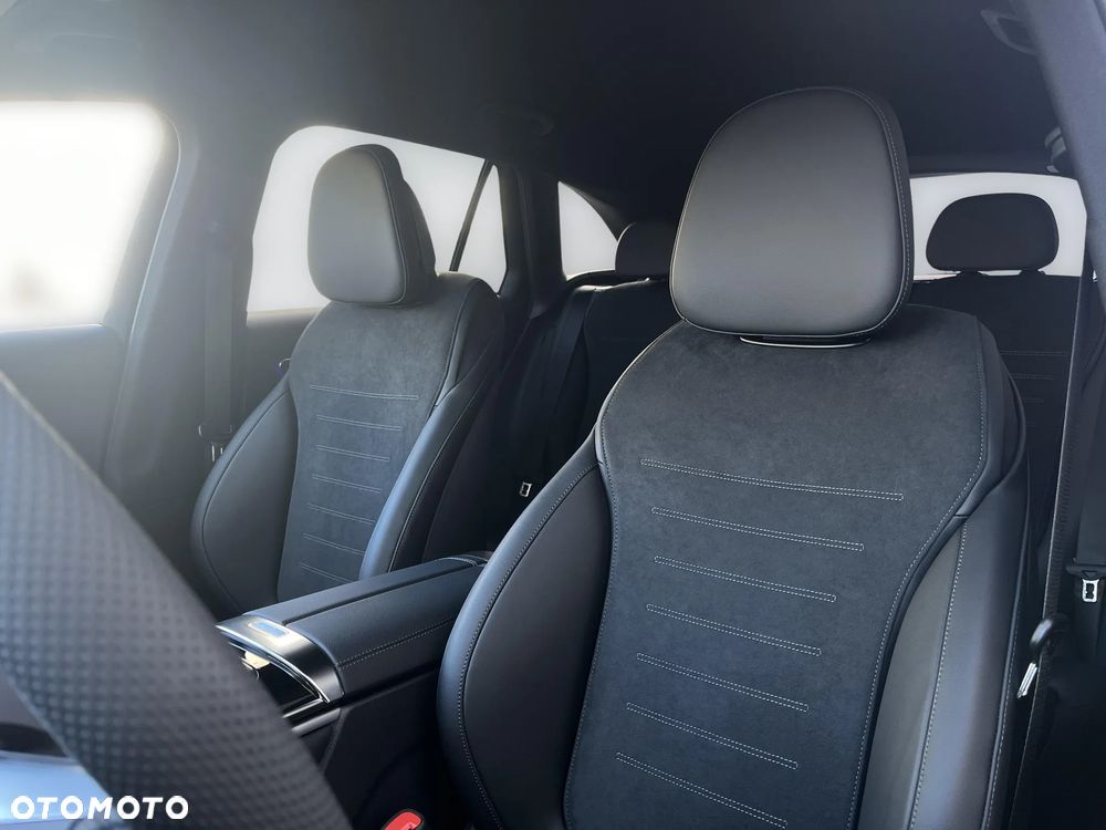 Mercedes-Benz GLC - 11