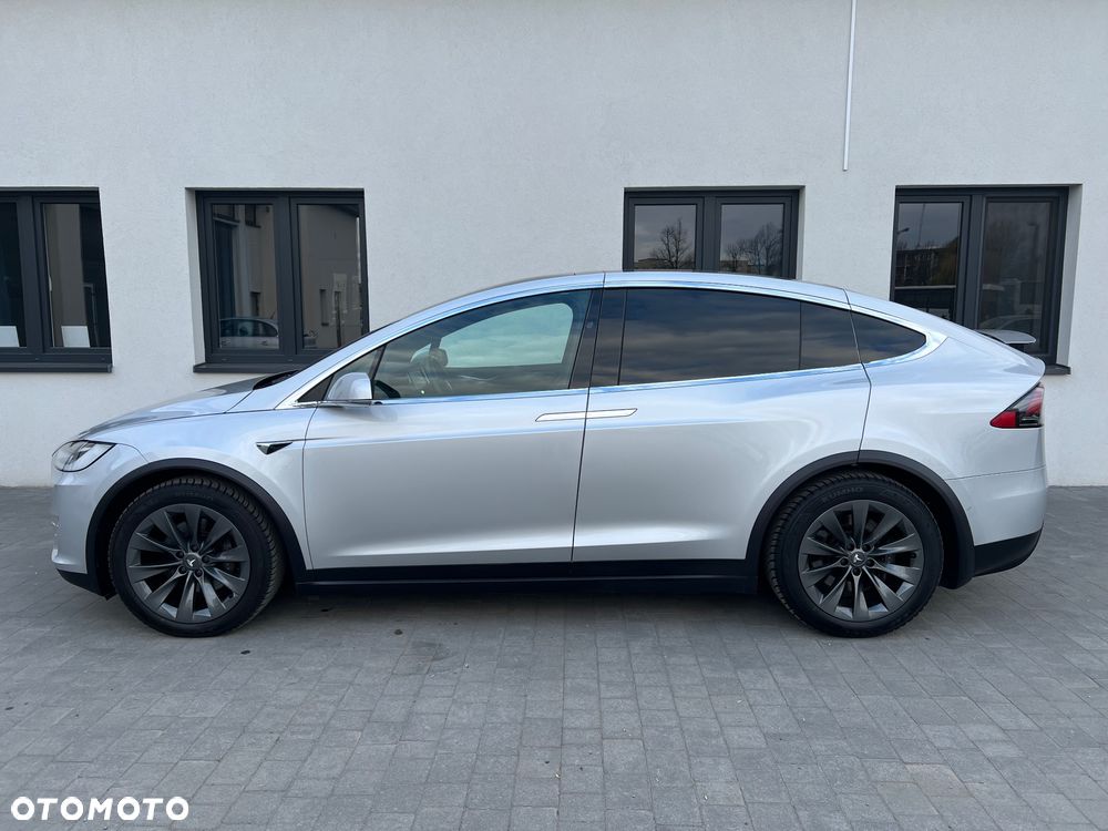 Tesla Model X 100D Allradantrieb - 2