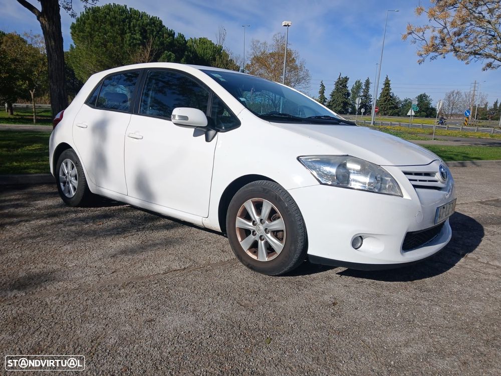 Toyota Auris 1.4 D-4D ACtive+VSC - 2