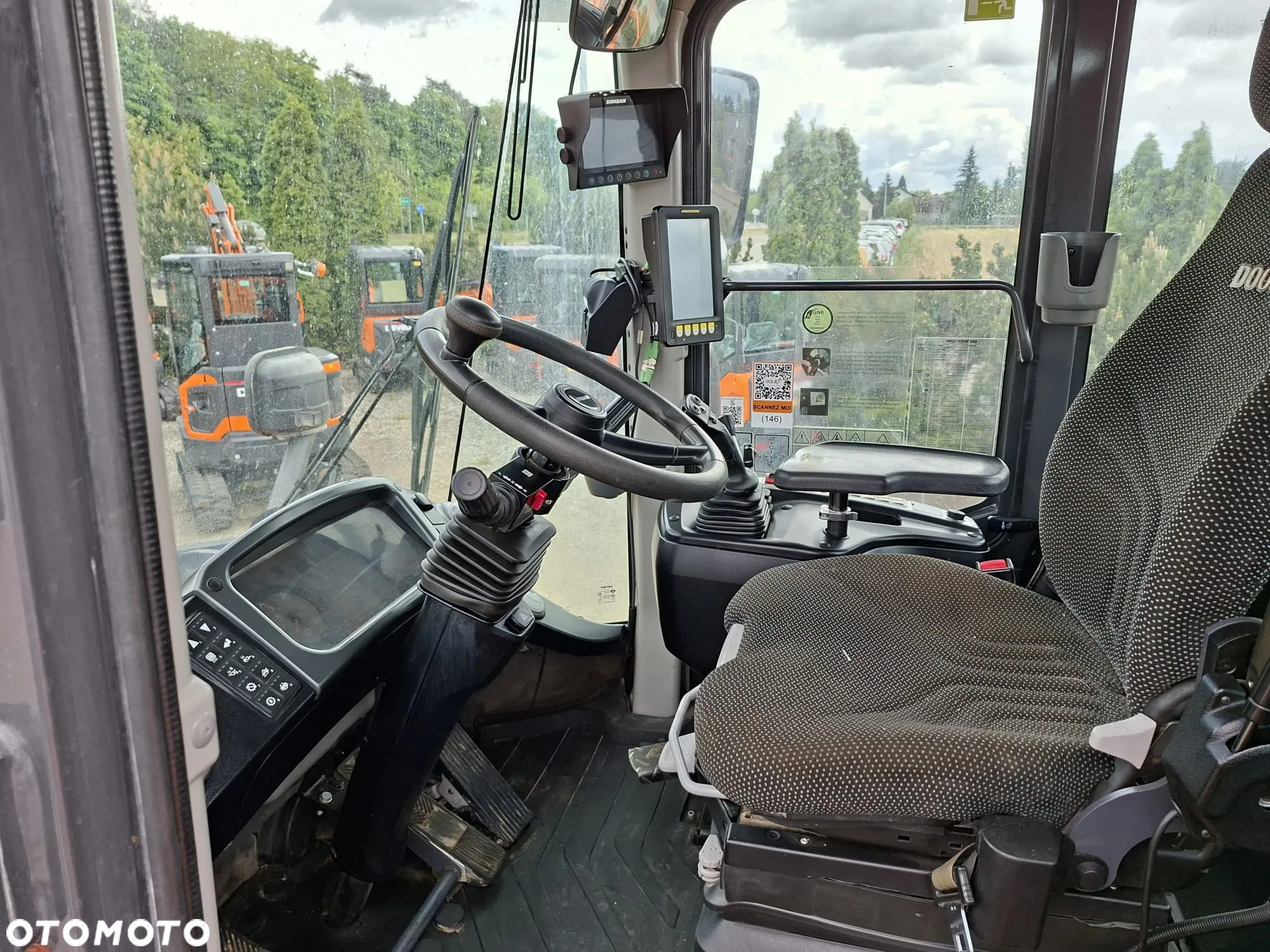 Doosan DL420-5 - 12