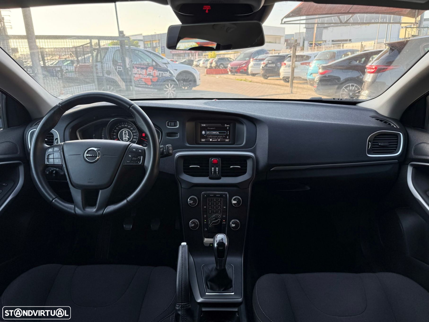 Volvo V40 2.0 D2 Momentum Eco - 15