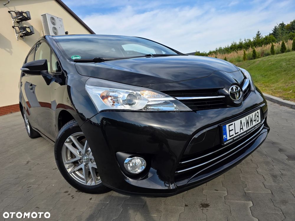 Toyota Verso 1.8 5-Sitzer Skyview Edition