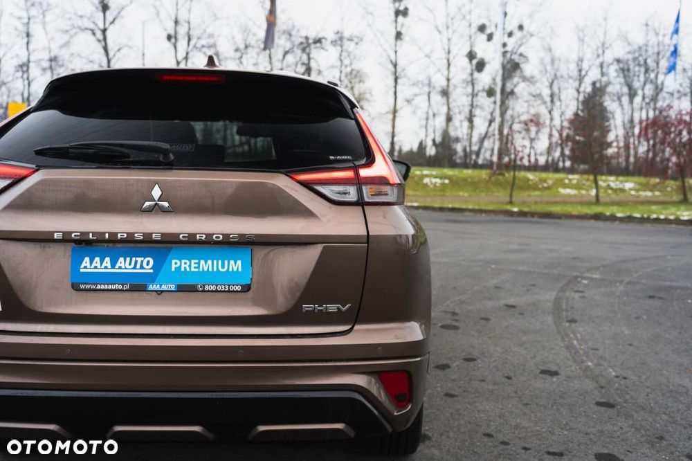 Mitsubishi Eclipse Cross - 15