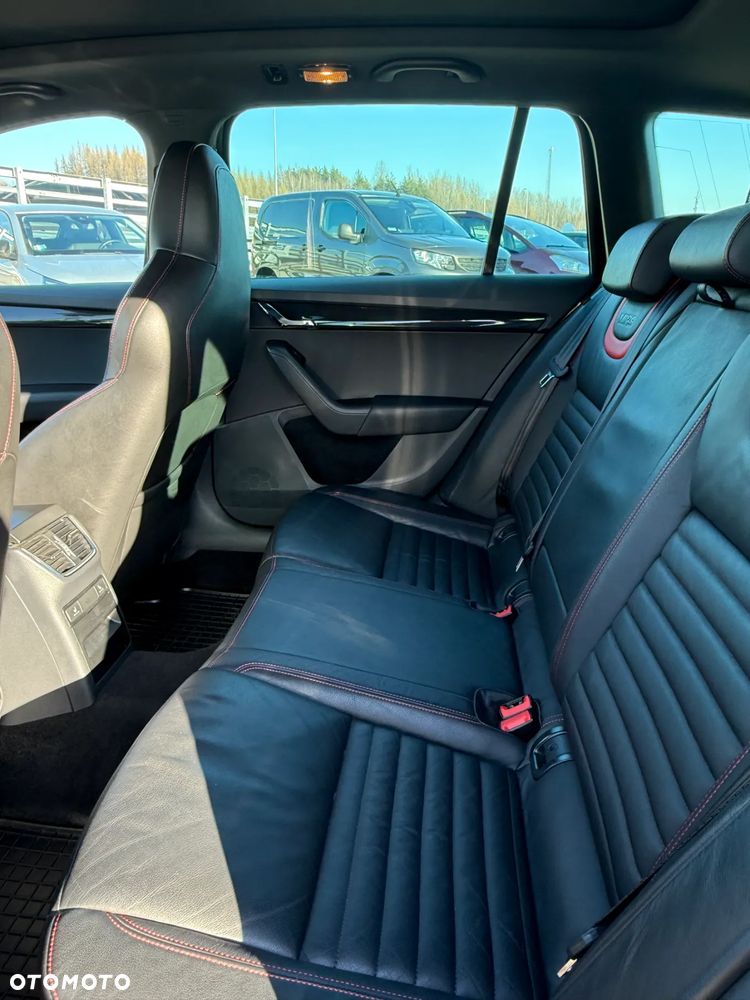 Skoda Octavia 2.0 TDI RS DSG EU6 - 10