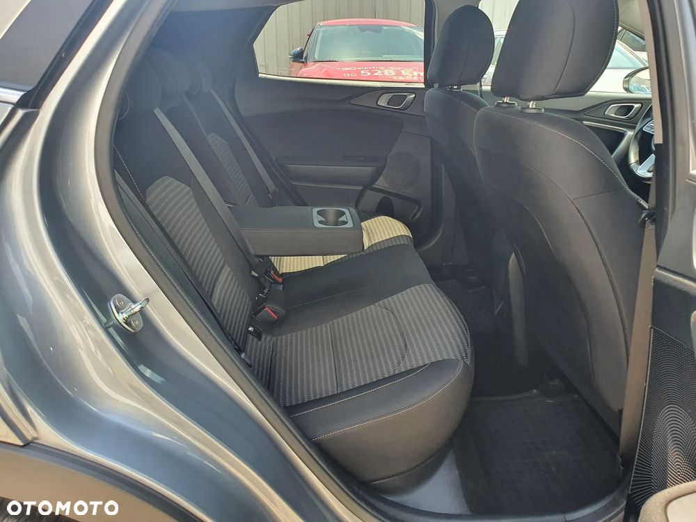 Kia XCeed 1.5 T-GDI M DCT - 25