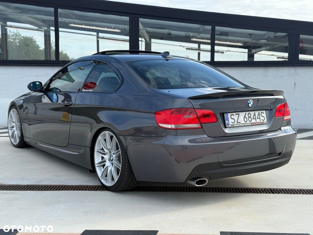 BMW Seria 3 320d - 15