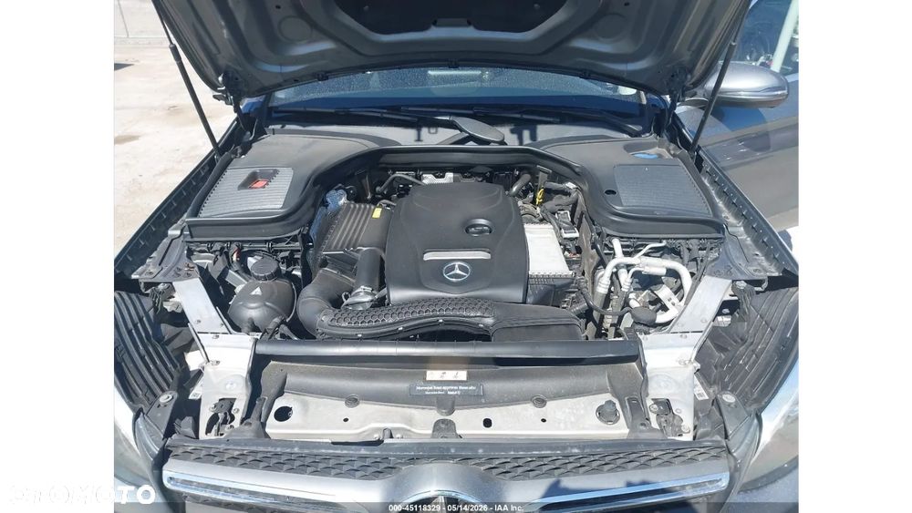 Mercedes-Benz GLC 300 4Matic 9G-TRONIC AMG Line - 12