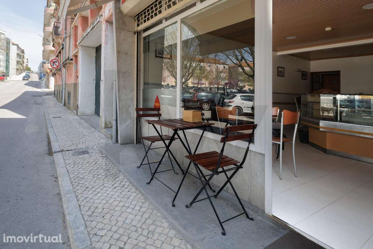 Espaço Comercial pronto para restauração - Grande imagem: 3/20