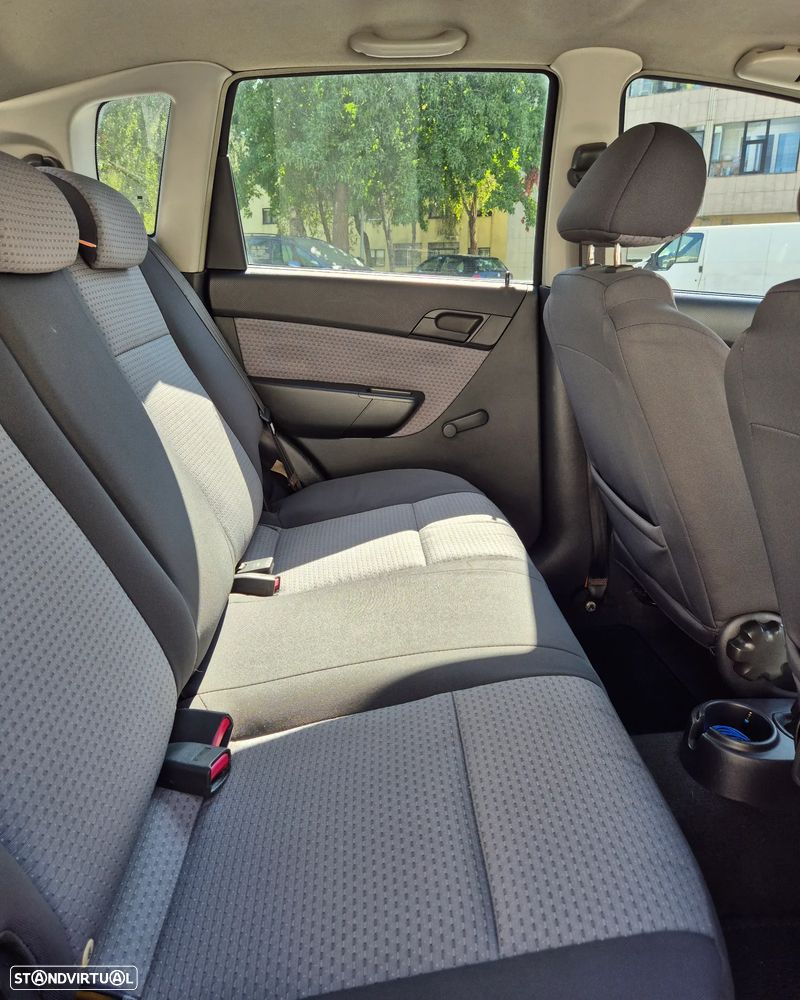 Chevrolet Aveo 1.2 L - 19