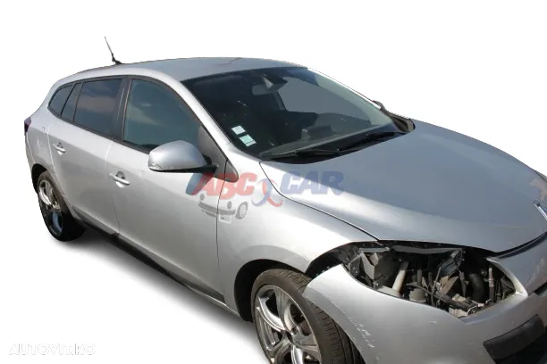 Usa Renault Megane 3 Grandtour (combi) 1.5 DCI 2009-2012 (usa, aripa, far, bara) - 3