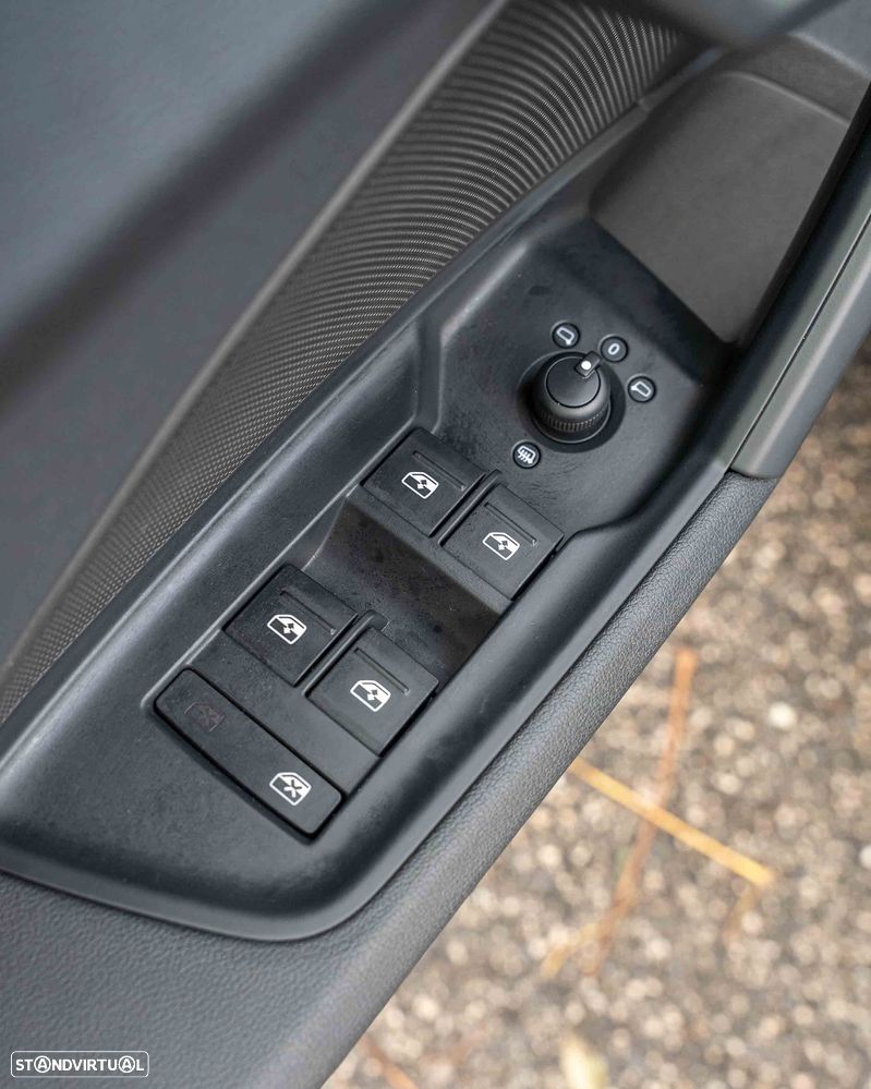 Audi A3 Sportback 30 TFSI S tronic advanced - 28