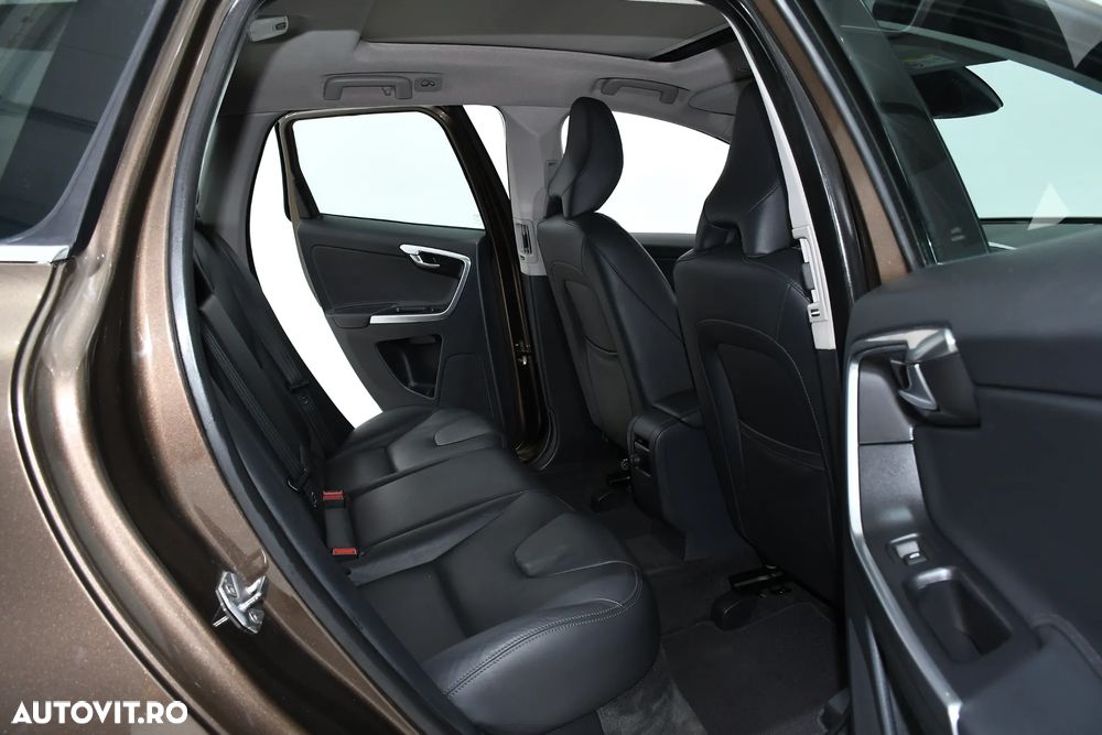 Volvo XC 60 - 7