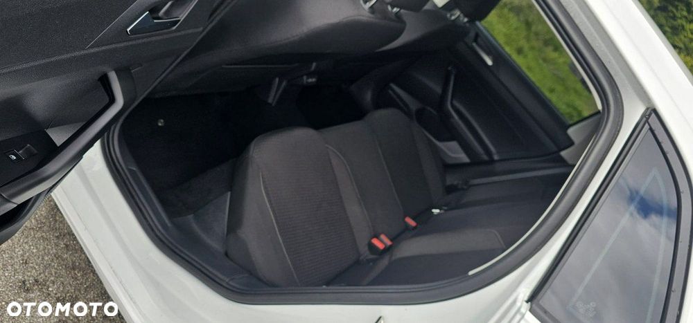 Volkswagen Polo - 14