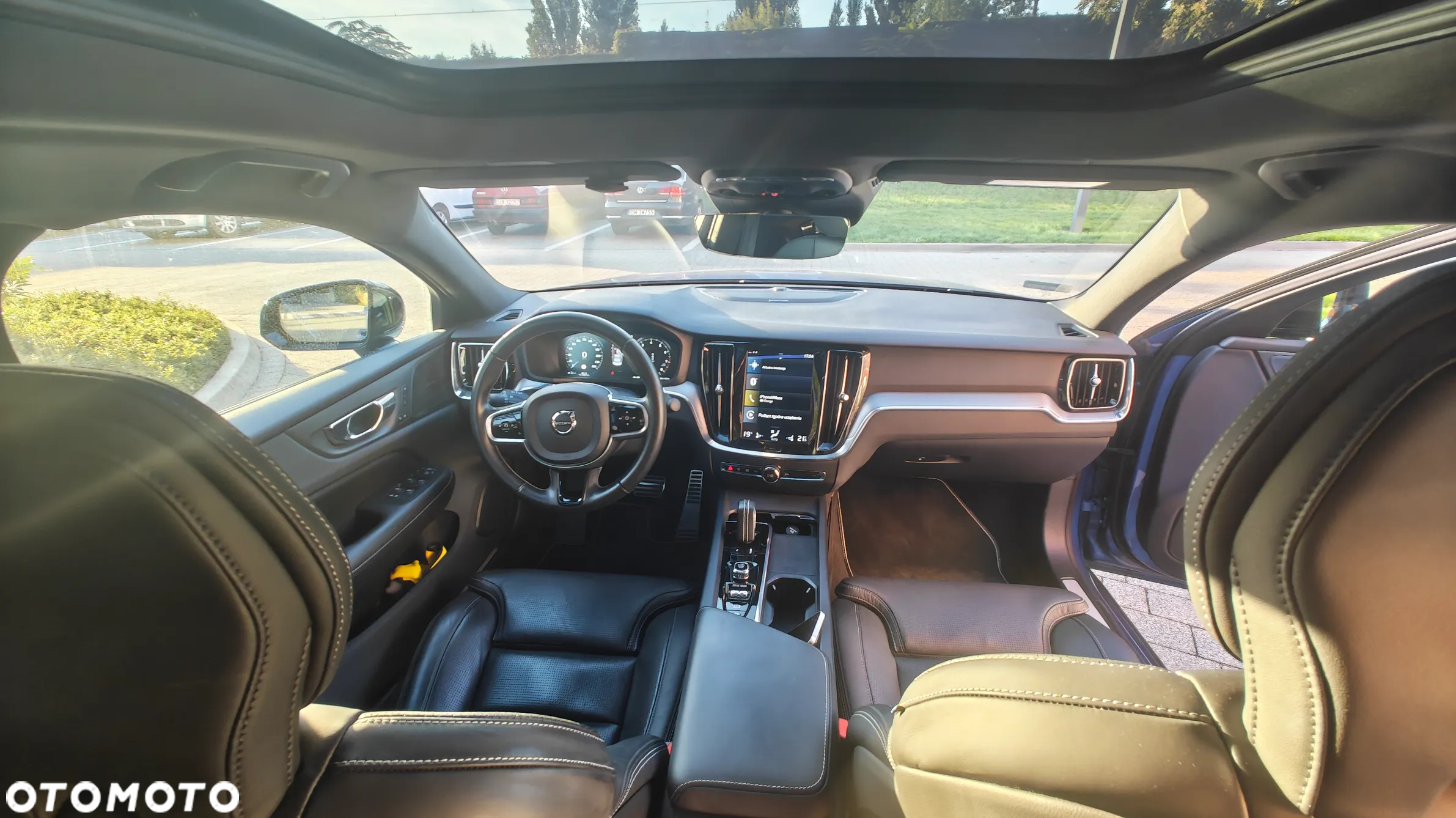 Volvo S60 B5 B AWD R-Design - 16
