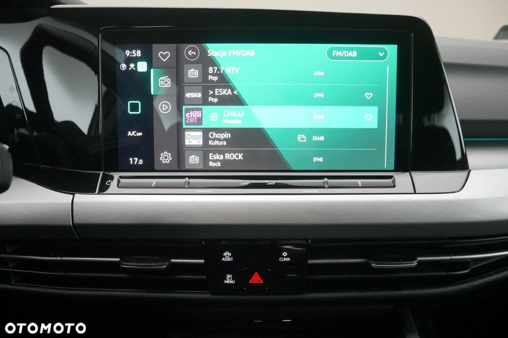 Volkswagen Golf - 10