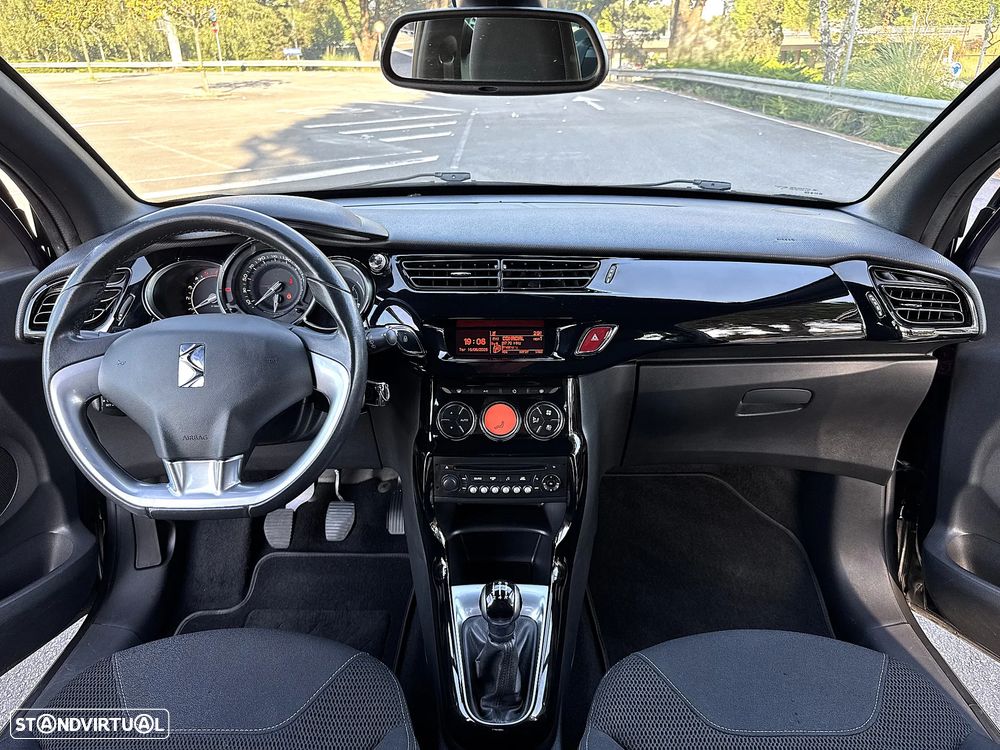 Citroën DS3 1.6 e-HDi So Chic 95g - 11