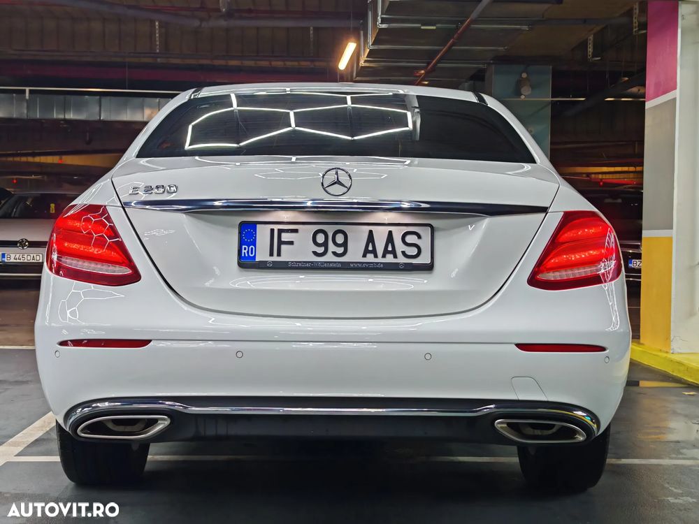 Mercedes-Benz E 200 9G-TRONIC Avantgarde - 15