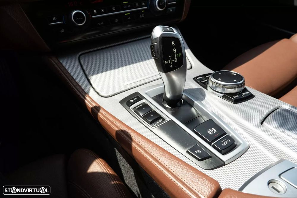 BMW 520 d Pack M Auto - 17