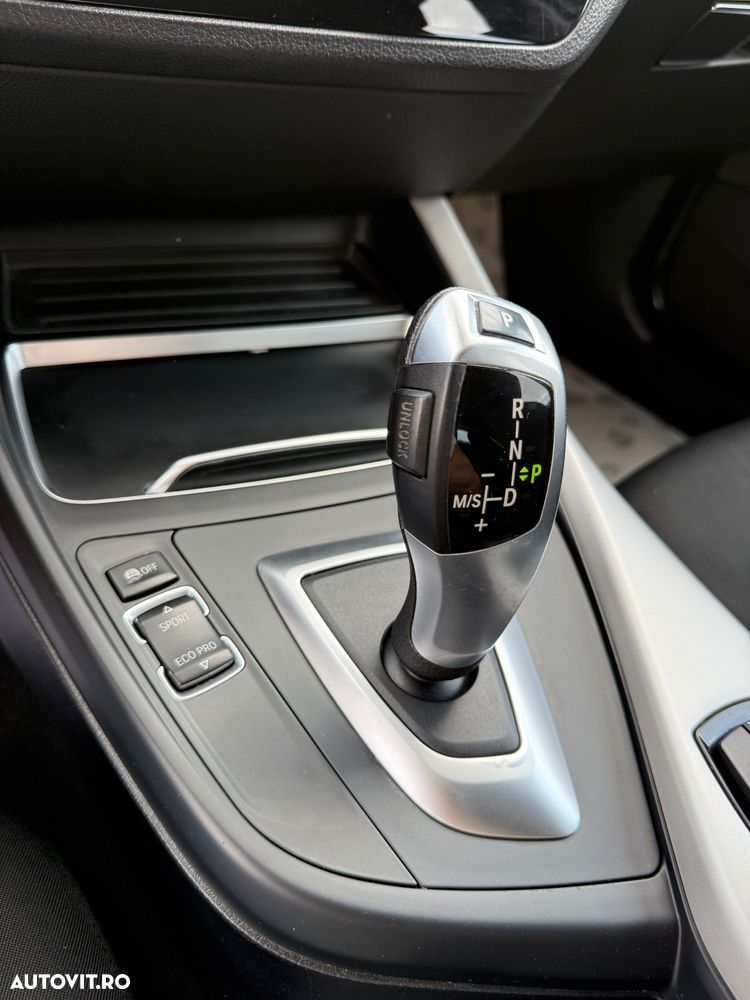 BMW Seria 1 118d Aut. Sport Line - 12