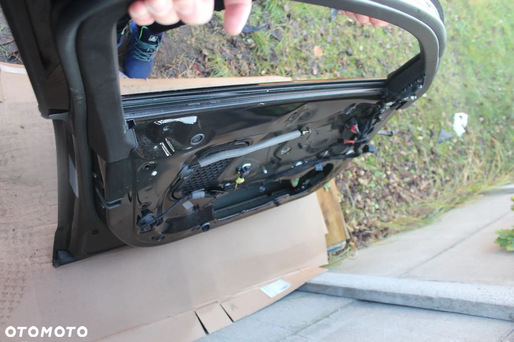 DRZWI LEWE PRZEDNIE AUDI A6 C7 LY9T 2016 - 18