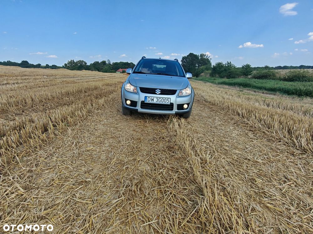 Suzuki SX4 1.6 GS / Premium 4WD - 4