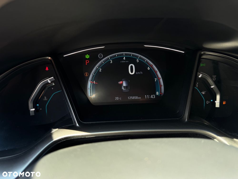 Honda Civic 1.0 T Executive Sport Line - 11