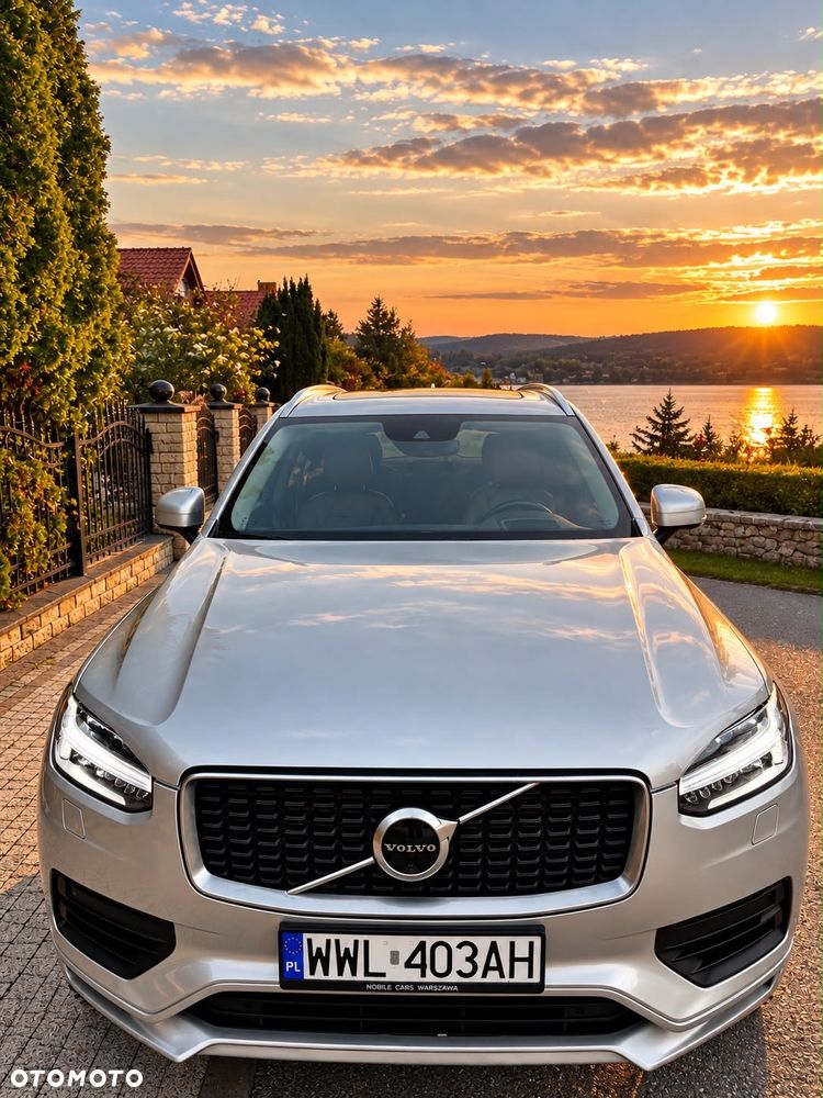 Volvo XC 90 - 8