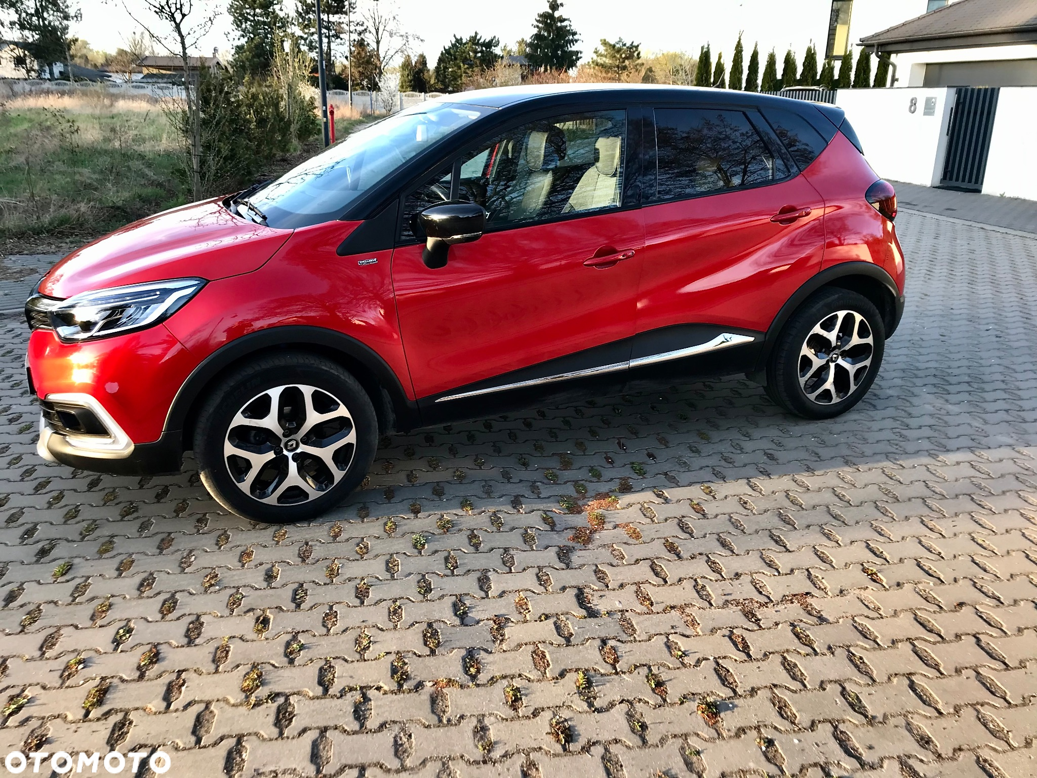 Renault Captur - 4