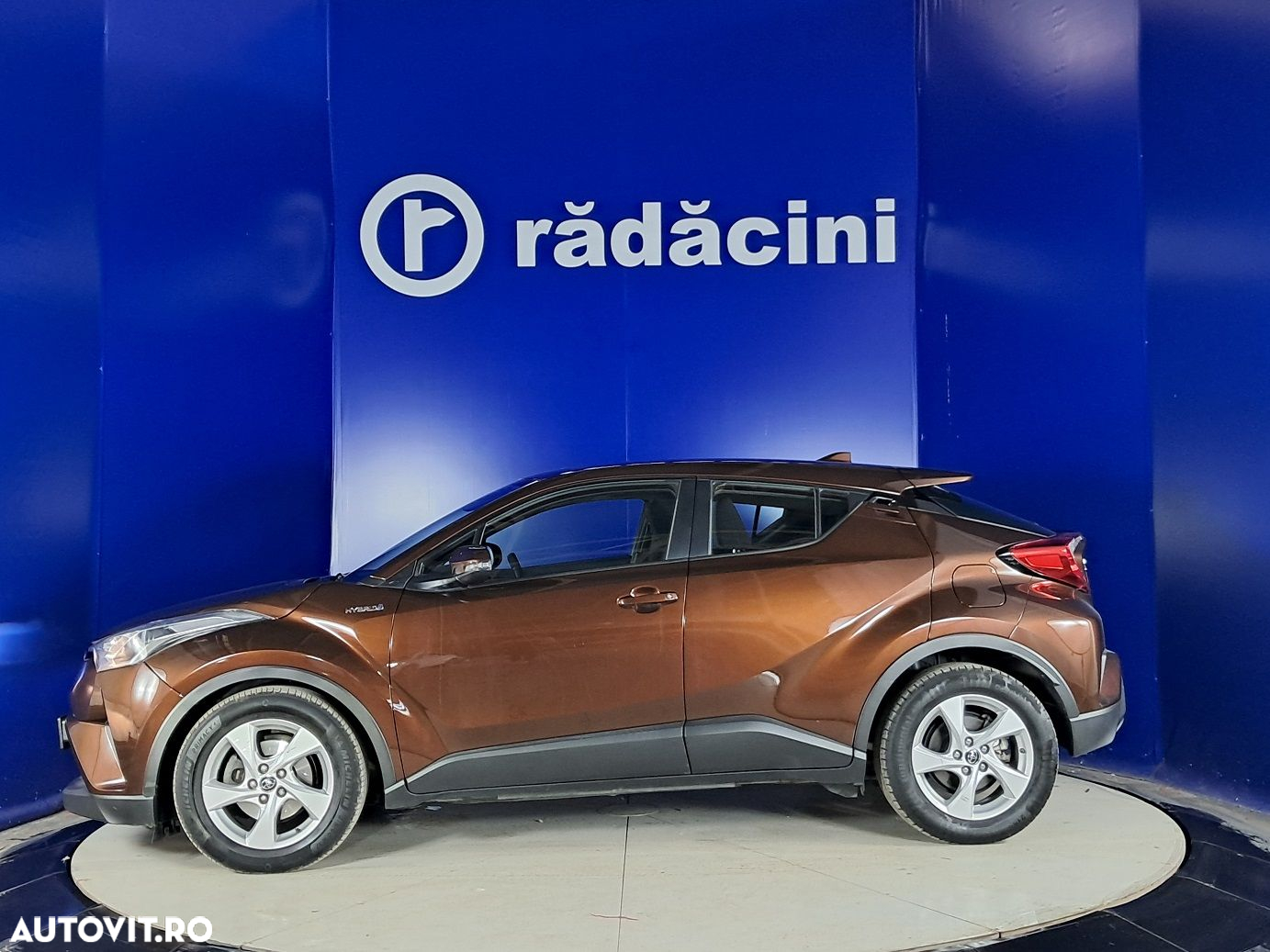 Toyota C-HR - 2