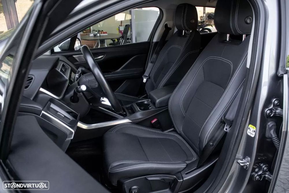 Jaguar I-Pace - 27