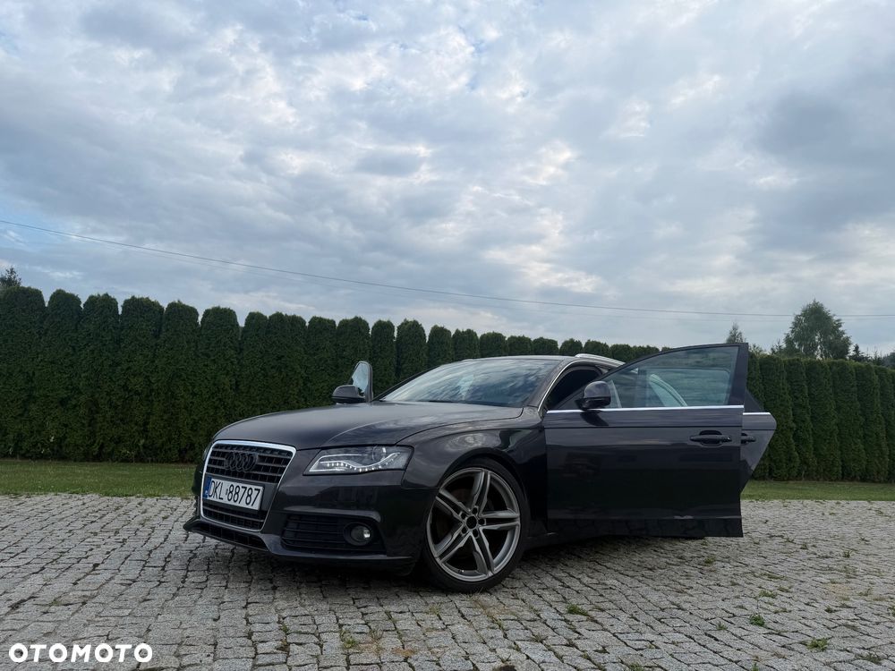 Audi A4 Avant 2.0 TFSI - 1