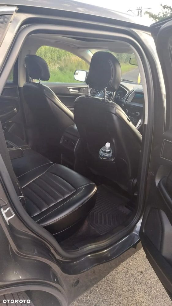 Ford Edge - 15