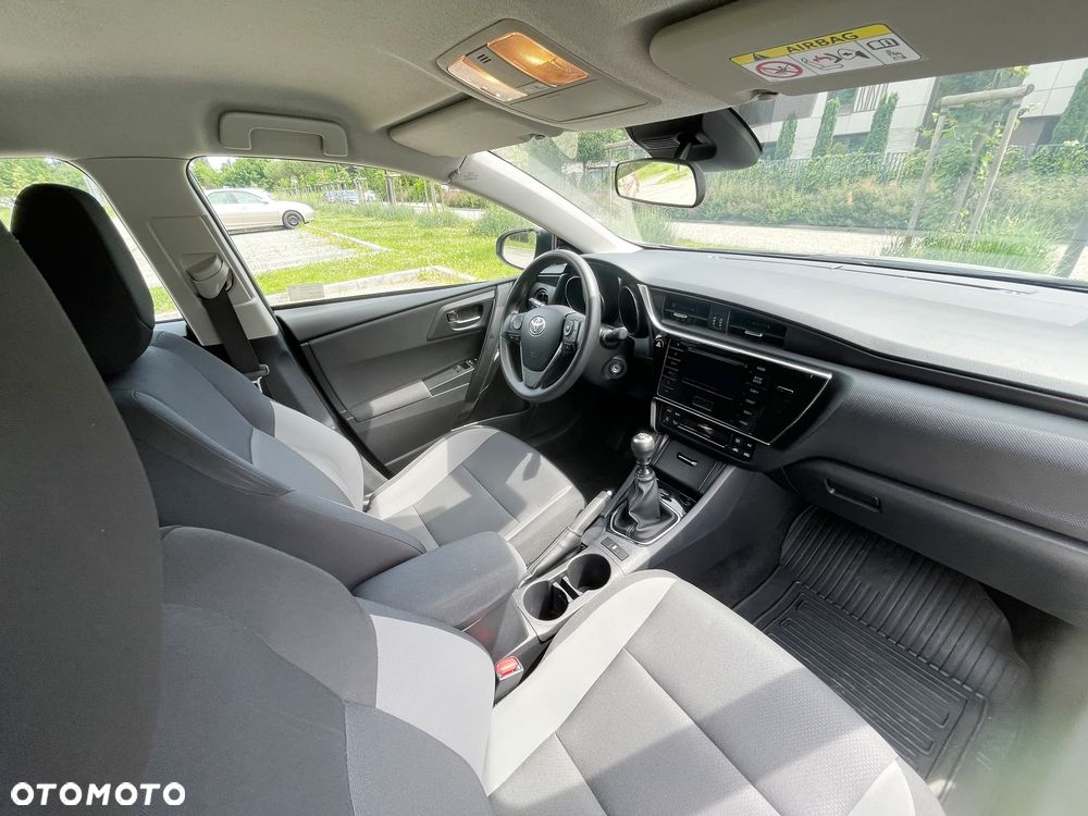 Toyota Auris 1.6 Active - 14