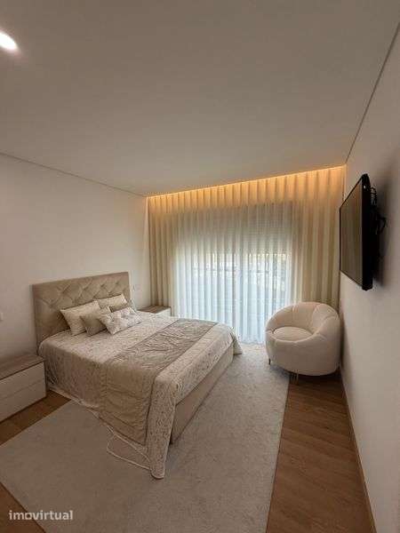 Apartamento T2 Edifício Santa Susana Varandas do Fórum IV - Grande imagem: 2/3