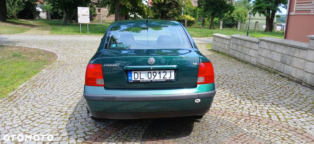 Volkswagen Passat - 6