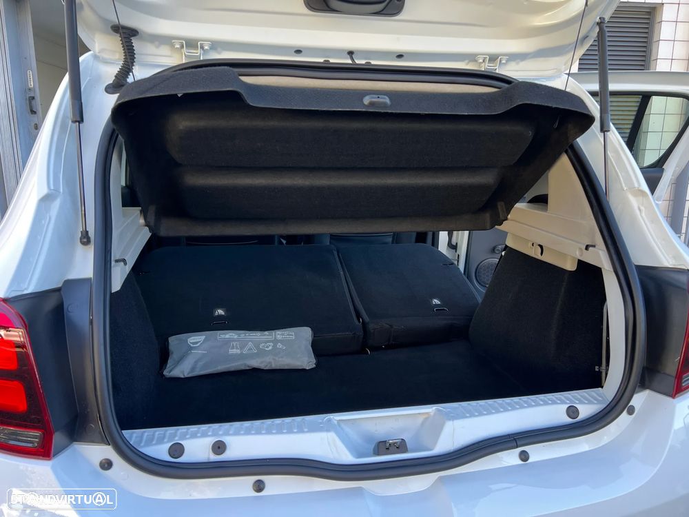 Dacia Sandero 0.9 TCe Comfort - 35