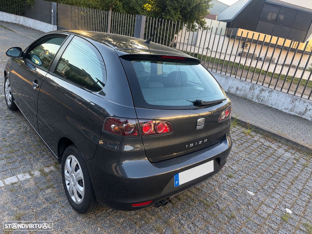 SEAT Ibiza - 2