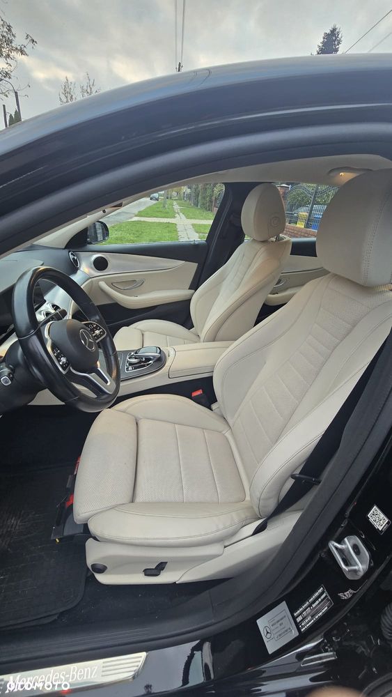 Mercedes-Benz Klasa E - 8